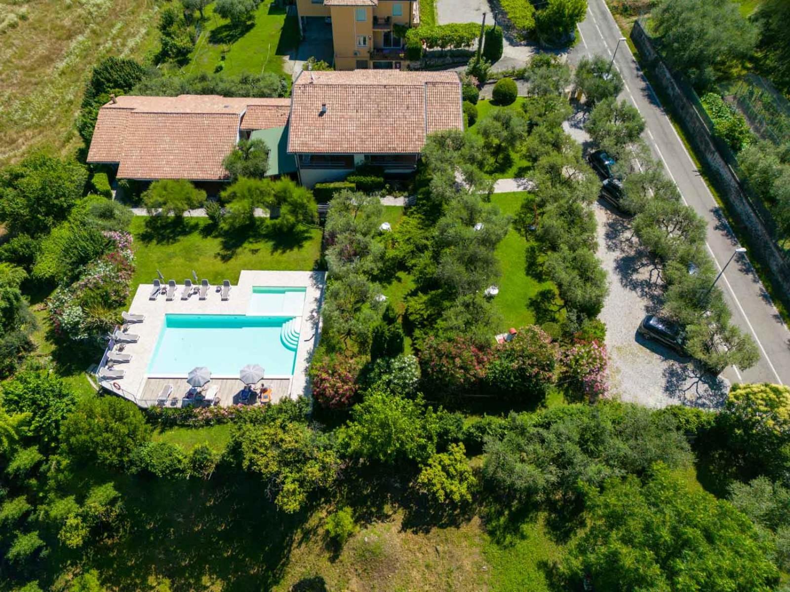 Appartamenti Le Rasole Garda  Exterior foto